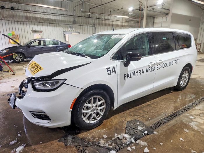 Chrysler Pacifica 2024 VIN 2C4RC1BG8RR109744