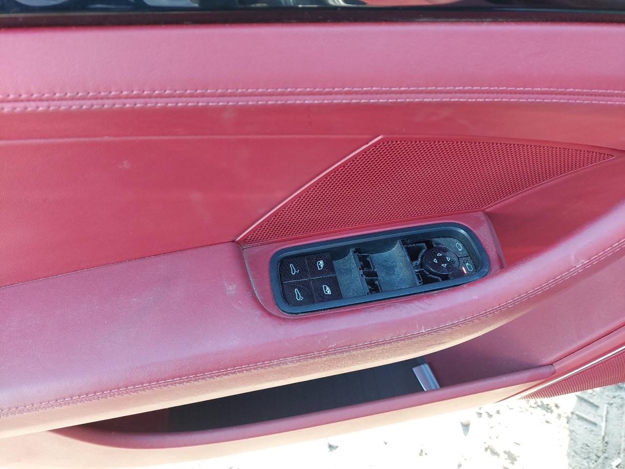 PORSCHE PANAMERA 2022 VIN UV фото 33