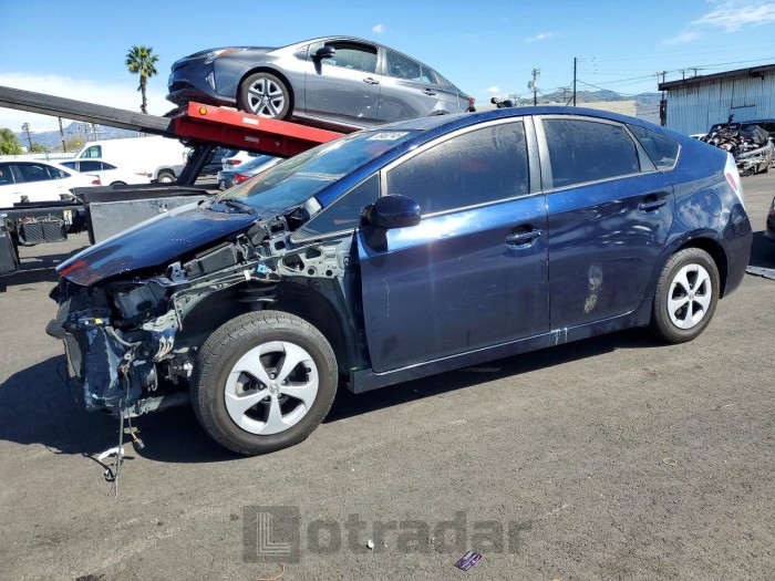 Toyota Prius 2013 VIN JTDKN3DU0D1711481