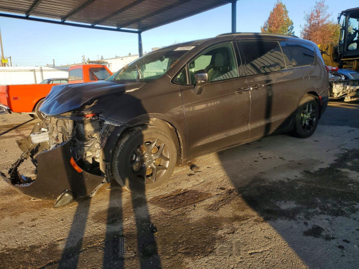 Chrysler Pacifica 2018 VIN 2C4RC1BG4JR198250