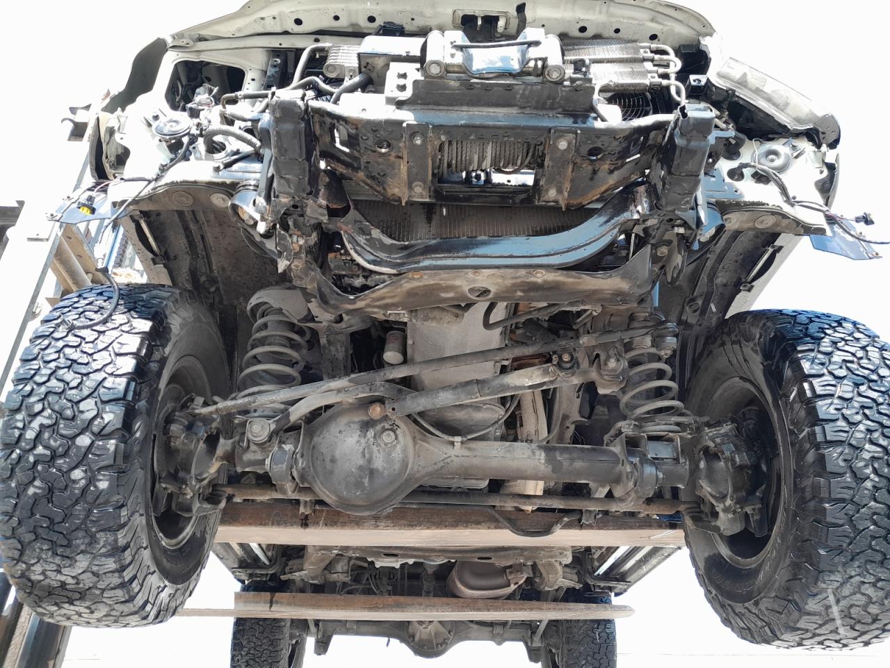 NISSAN PATROL 2019 VIN NbVUe9t фото 14