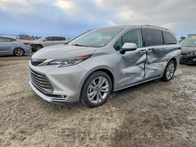 Toyota Sienna 2021 5TDERKEC5MS053774