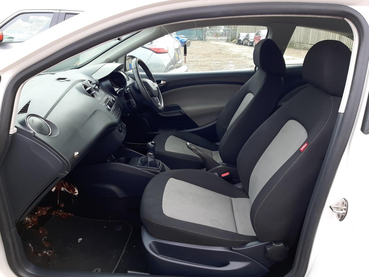 SEAT IBIZA TOCA 2014 VIN VSSZZZ6JZER076299 фото 5