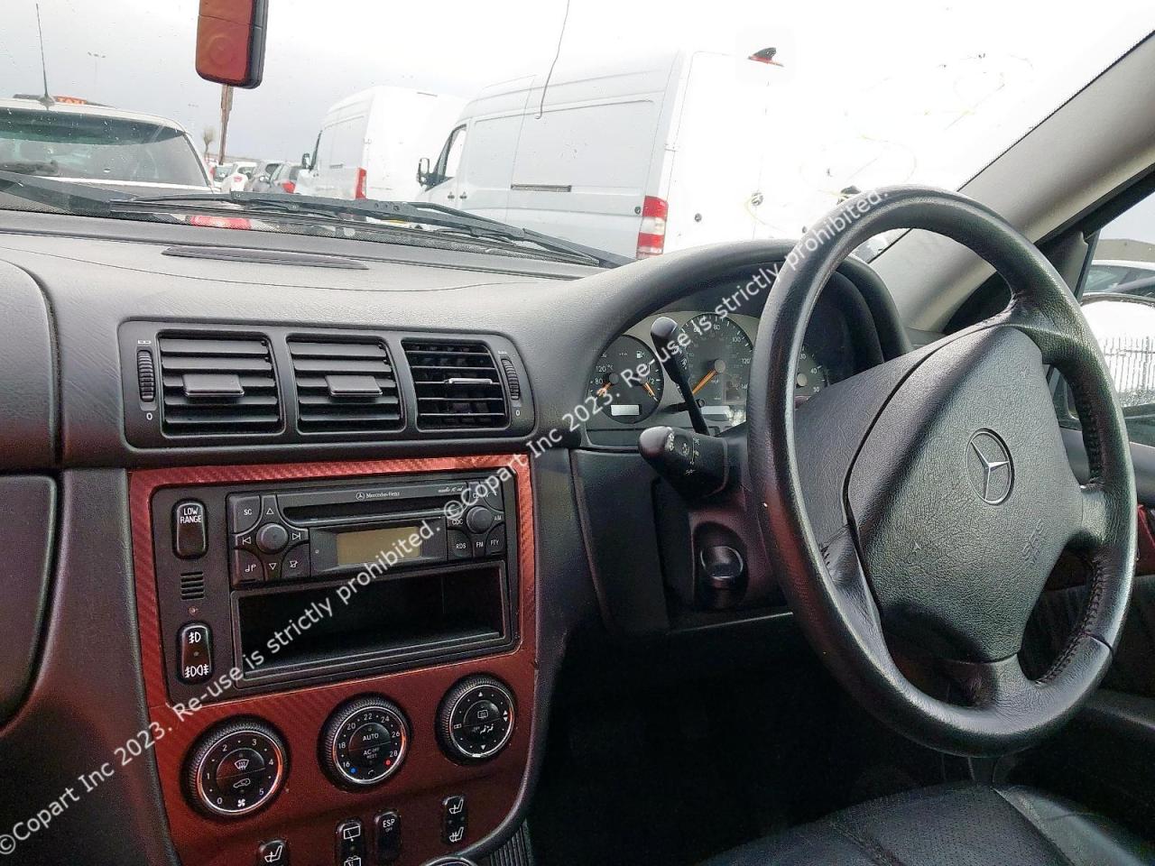 MERCEDES BENZ ML270 CDI 2002 VIN WDC1631132A323316 фото 14