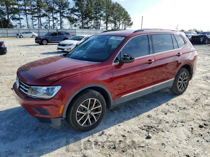 Volkswagen Tiguan 2018 VIN 3VV3B7AX4JM198612