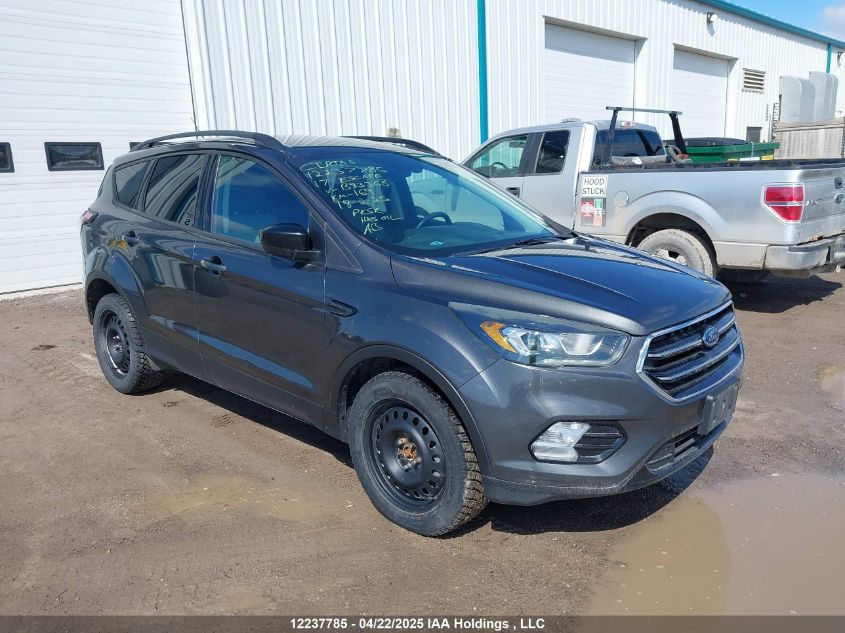 FORD ESCAPE 2017 1FMCU9GD6HUB83368