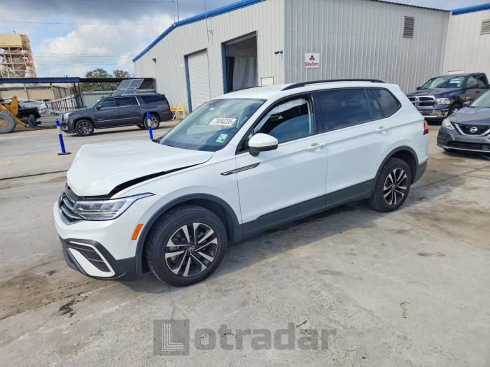 Volkswagen Tiguan 2023 VIN 3VVRB7AX2PM064331
