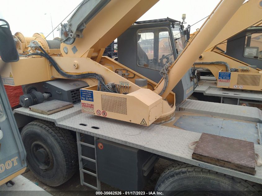 LOCATELLI 30T ROUGH TERRAIN 2015 ZA999100301D04727