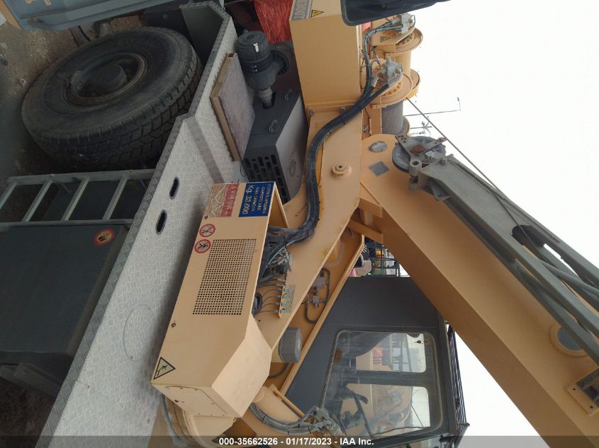 LOCATELLI 30T ROUGH TERRAIN 2015 VIN ZA999100301D04727 фото 12