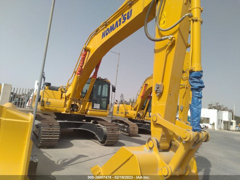 KOMATSU OTHER 2022 KMTPC247PMC082841