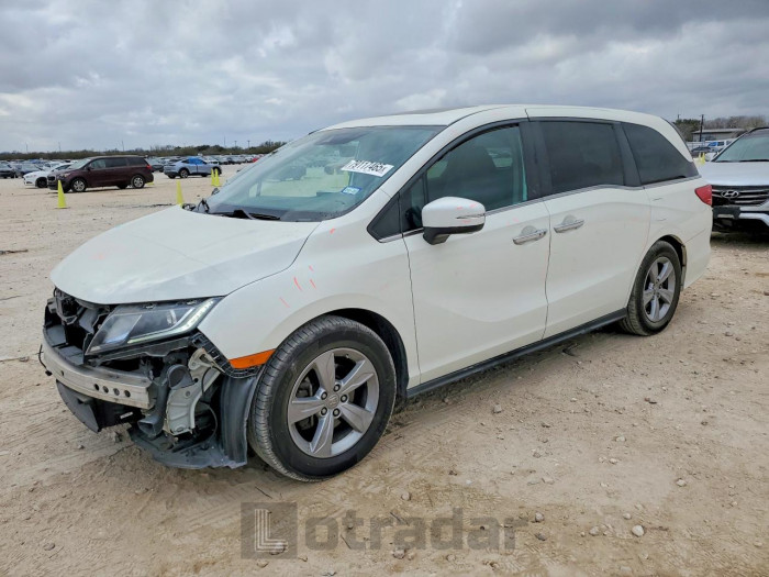 Honda Odyssey 2018 VIN 5FNRL6H74JB102309