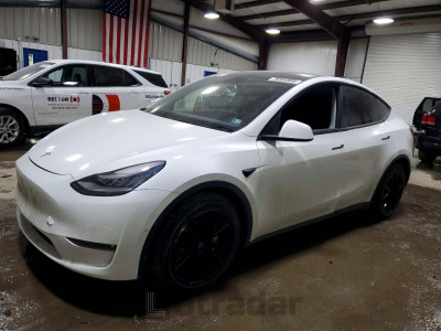 Tesla Model y 2021 5YJYGDEEXMF111642