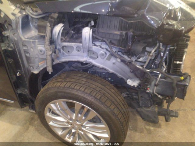 CADILLAC XT5 2019 VIN 1GYKNERS8KZ212746 фото 7
