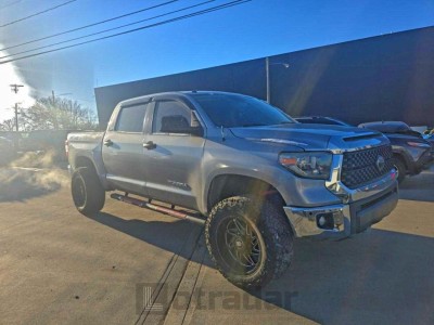 Toyota Tundra 2018 5TFDY5F18JX688104