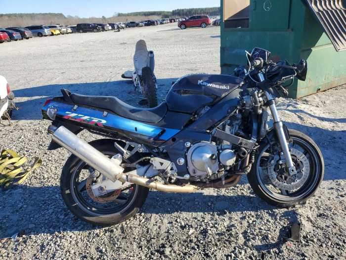 Kawasaki Zx600 2001 VIN JKAZX4E101B517925