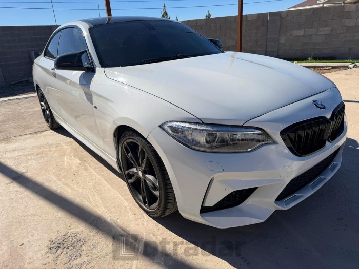 BMW M2 2015 VIN WBA1J9C5XFVX98688
