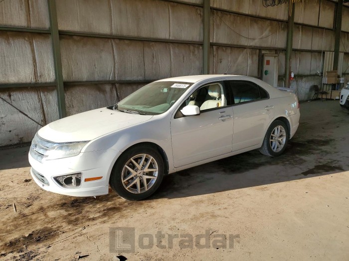 Ford  2012 VIN 3FAHP0JA5CR266128