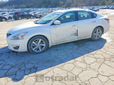 Nissan Altima 2015 1N4AL3AP5FC119328