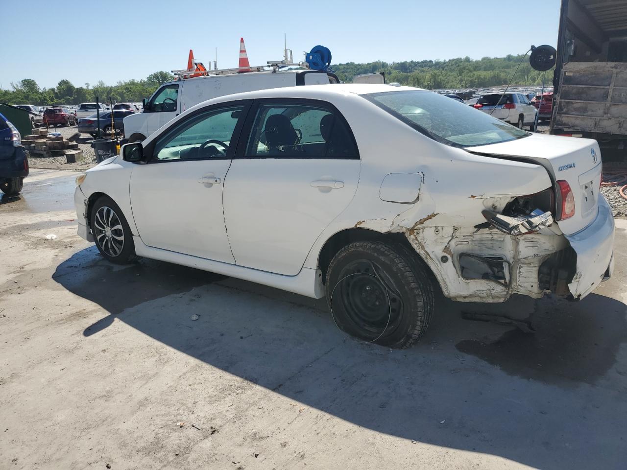 TOYOTA COROLLA 2009 VIN 2T1BU40E99C113819 фото 2