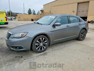 Chrysler 200 2013 1C3CCBBB1DN538444