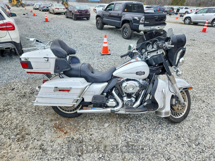 Harley-davidson Flhtcu 2012 VIN 1HD1FCM11CB607961