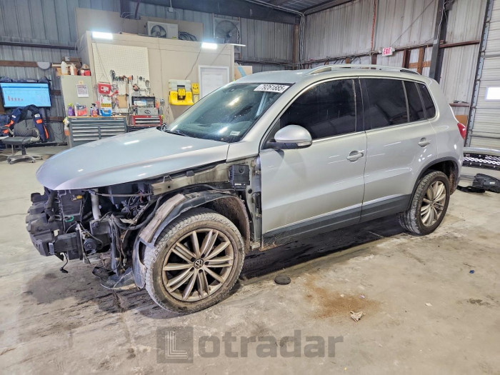 Volkswagen Tiguan 2012 VIN WVGAV7AX8CW515531