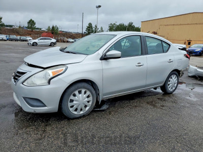 Nissan Versa 2015 3N1CN7AP0FL810133