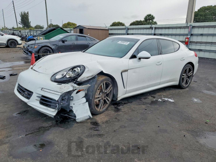 Porsche Panamera 2014 VIN WP0AB2A74EL055532
