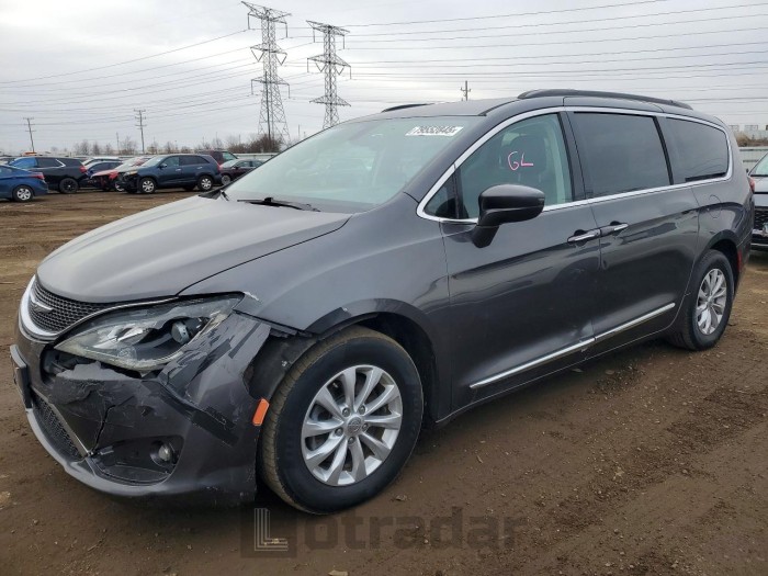 Chrysler Pacifica 2017 VIN 2C4RC1BG9HR795291