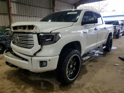 Toyota Tundra 2017 5TFGW5F13HX213621