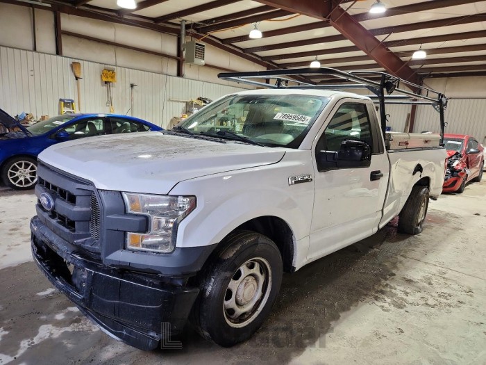 Ford  2016 VIN 1FTMF1C8XGKE53578