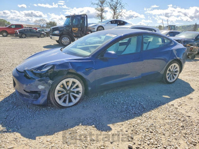 Tesla Model 3 2021 5YJ3E1EA0MF943244