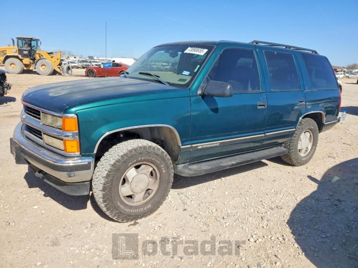 Chevrolet Tahoe 1998 VIN 1GNEK13R3WR108060