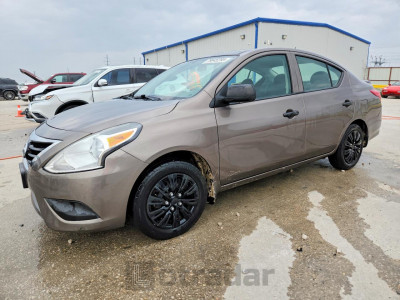 Nissan Versa 2015 3N1CN7AP1FL946108