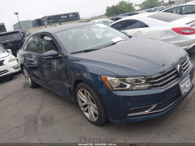 Volkswagen Passat 2019 1VWLA7A30KC005435