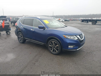Nissan Rogue 2017 JN8AT2MV4HW003557