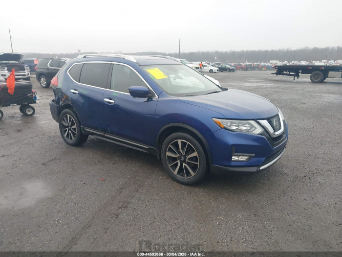 Nissan Rogue 2017 VIN JN8AT2MV4HW003557