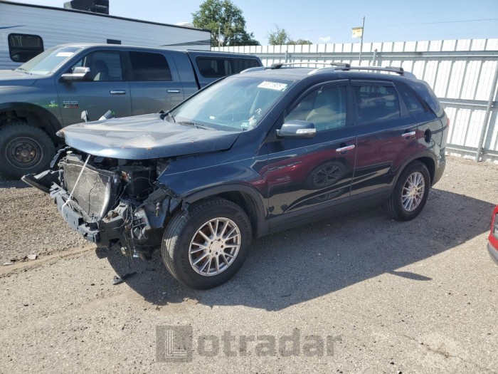 Kia Sorento 2012 VIN 5XYKT3A69CG262411