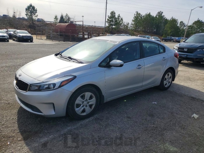 Kia Forte 2017 VIN 3KPFK4A70HE117703
