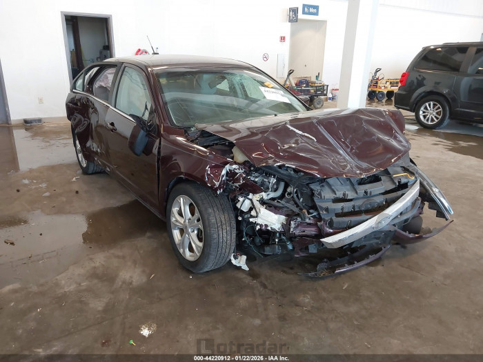 Ford Fusion 2012 VIN 3FAHP0HA7CR283471
