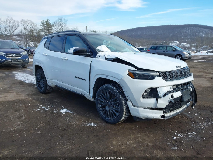 Jeep Compass 2023 VIN 3C4NJDCN9PT550814