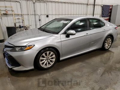 Toyota Camry 2018 4T1B11HK2JU581878
