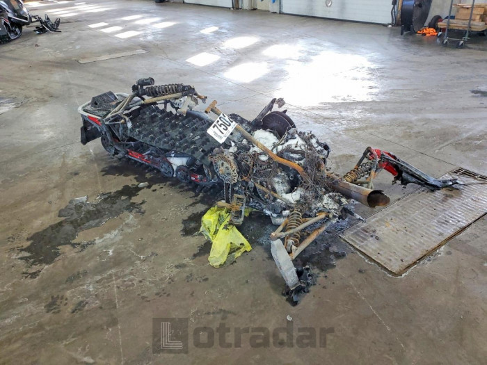 Polaris  2015 VIN SN1DF8PS1FL545652