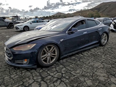 Tesla Model s 2013 VIN 5YJSA1CG1DFP04719