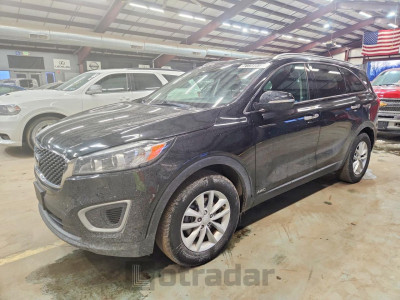 Kia Sorento 2018 5XYPGDA38JG408266