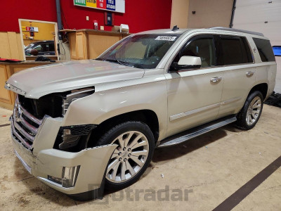 Cadillac Escalade 2015 1GYS4BKJ0FR213611