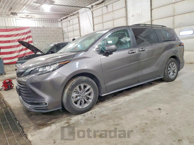 Toyota Sienna 2023 5TDJSKFC2PS088455