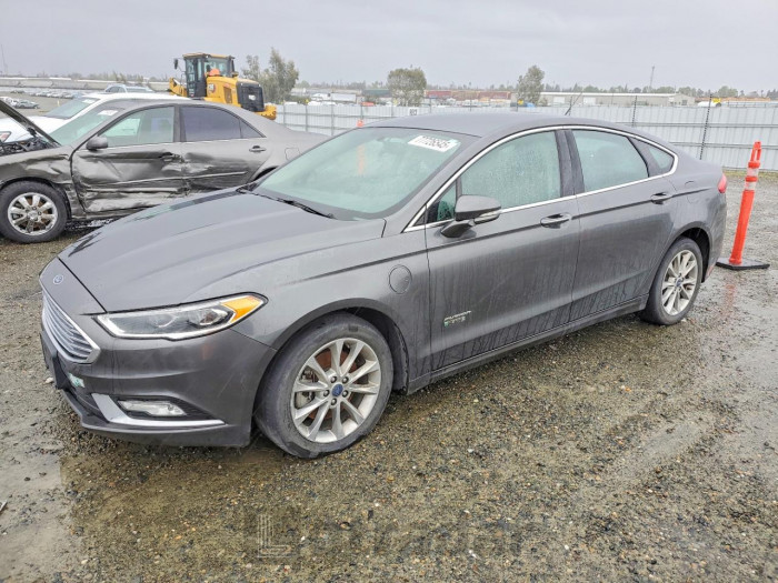 Ford Fusion 2017 VIN 3FA6P0PU5HR330166