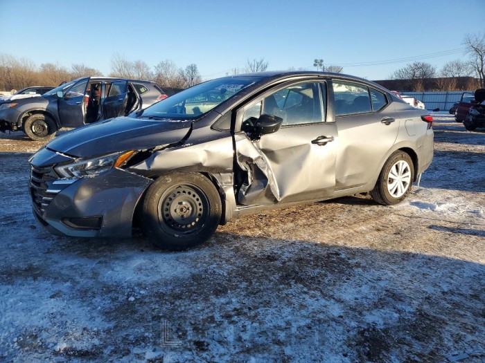 Nissan Versa 2025 VIN 3N1CN8DV9SL829855