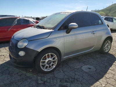 Fiat 500 2015 3C3CFFAR7FT623885